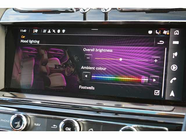 33:Bentley Bentayga S V8, SUV, Cambrian Grey, Bentley High Wycombe