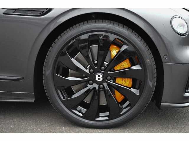 5:Bentley Flying Spur Black Edition V8 Hybrid, Saloon, Magnetic, Bentley High Wycombe