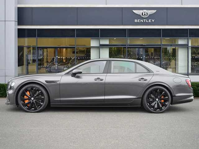 8:Bentley Flying Spur Black Edition V8 Hybrid, Saloon, Magnetic, Bentley High Wycombe