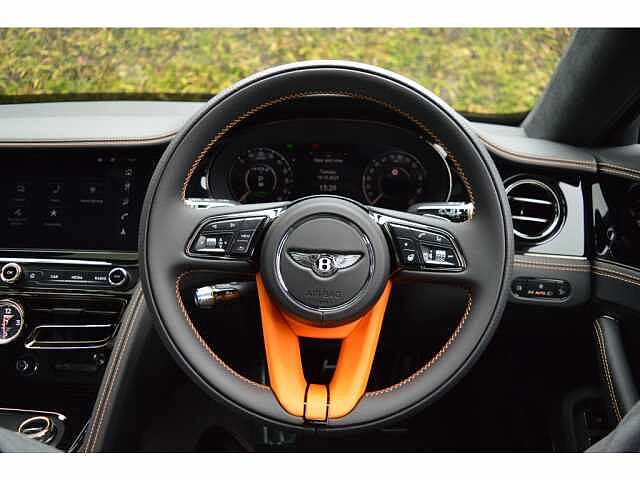 35:Bentley Flying Spur Black Edition V8 Hybrid, Saloon, Magnetic, Bentley High Wycombe