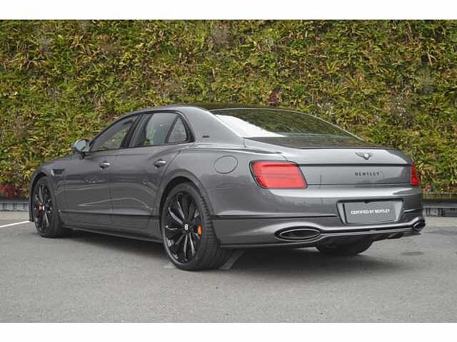 16:Bentley Flying Spur Black Edition V8 Hybrid, Saloon, Magnetic, Bentley High Wycombe