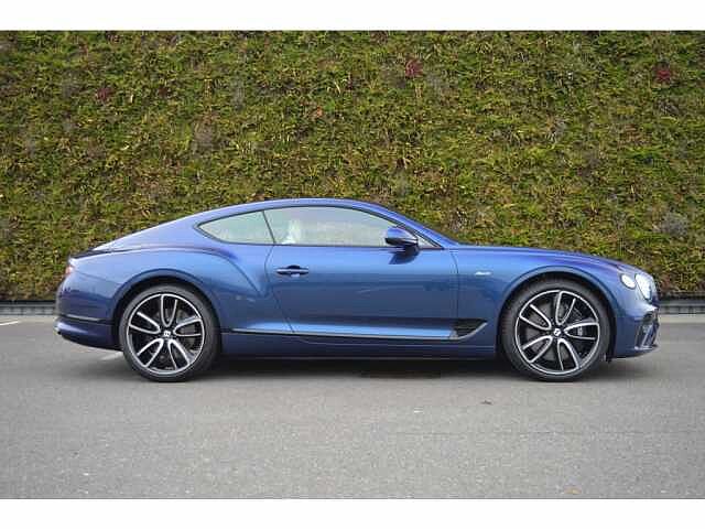 13:Bentley Continental GT Azure V8, Coupe, Light Sapphire, Bentley High Wycombe